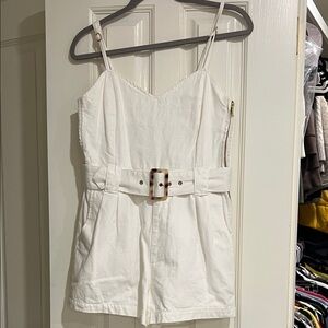 Show Me Your MuMu White Belted Romper